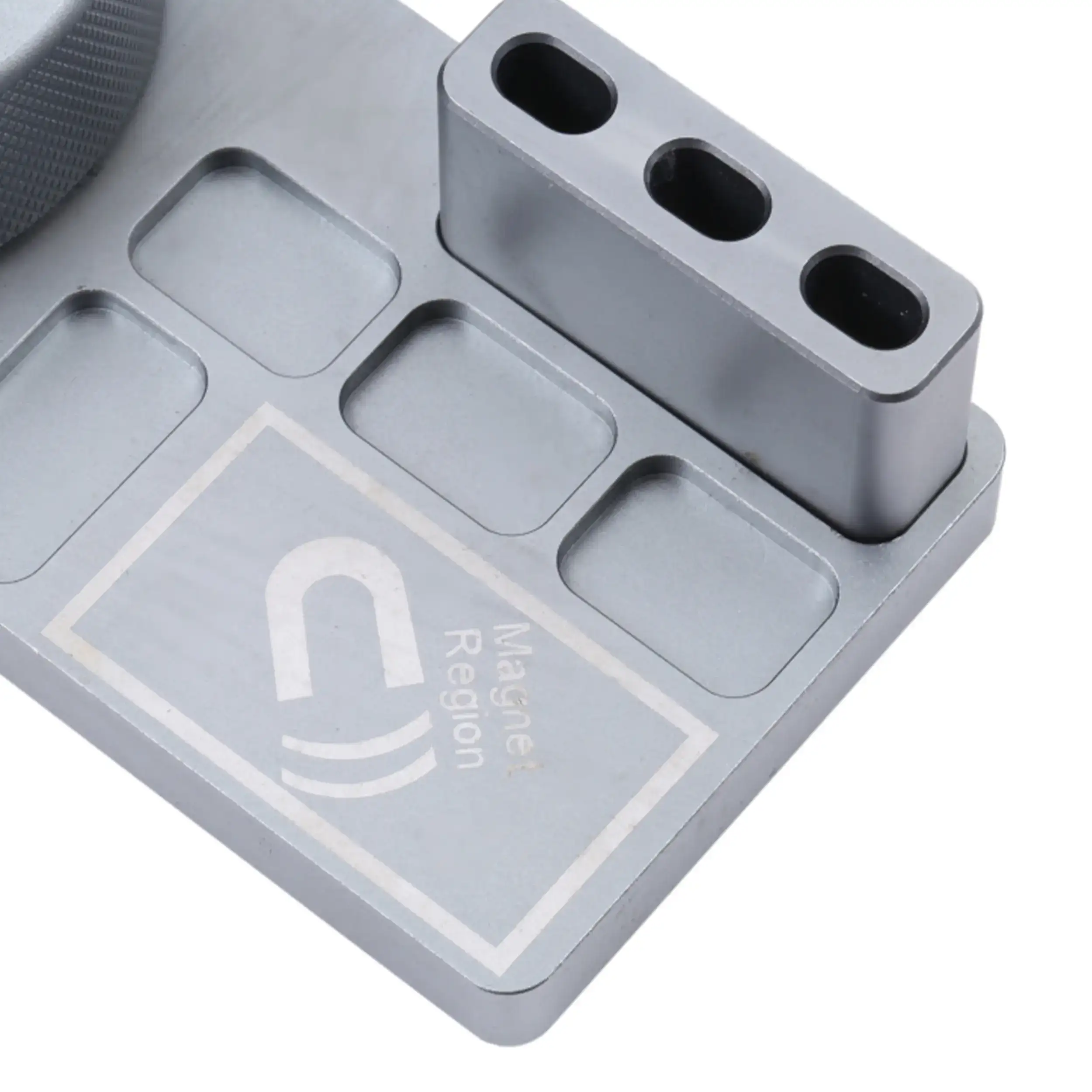 Rotating Magnetic Screwdriver Holder (XHZC) - Image 6